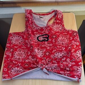 Cyclebar tank - adorable front tie, country style. Red Paisley bandana